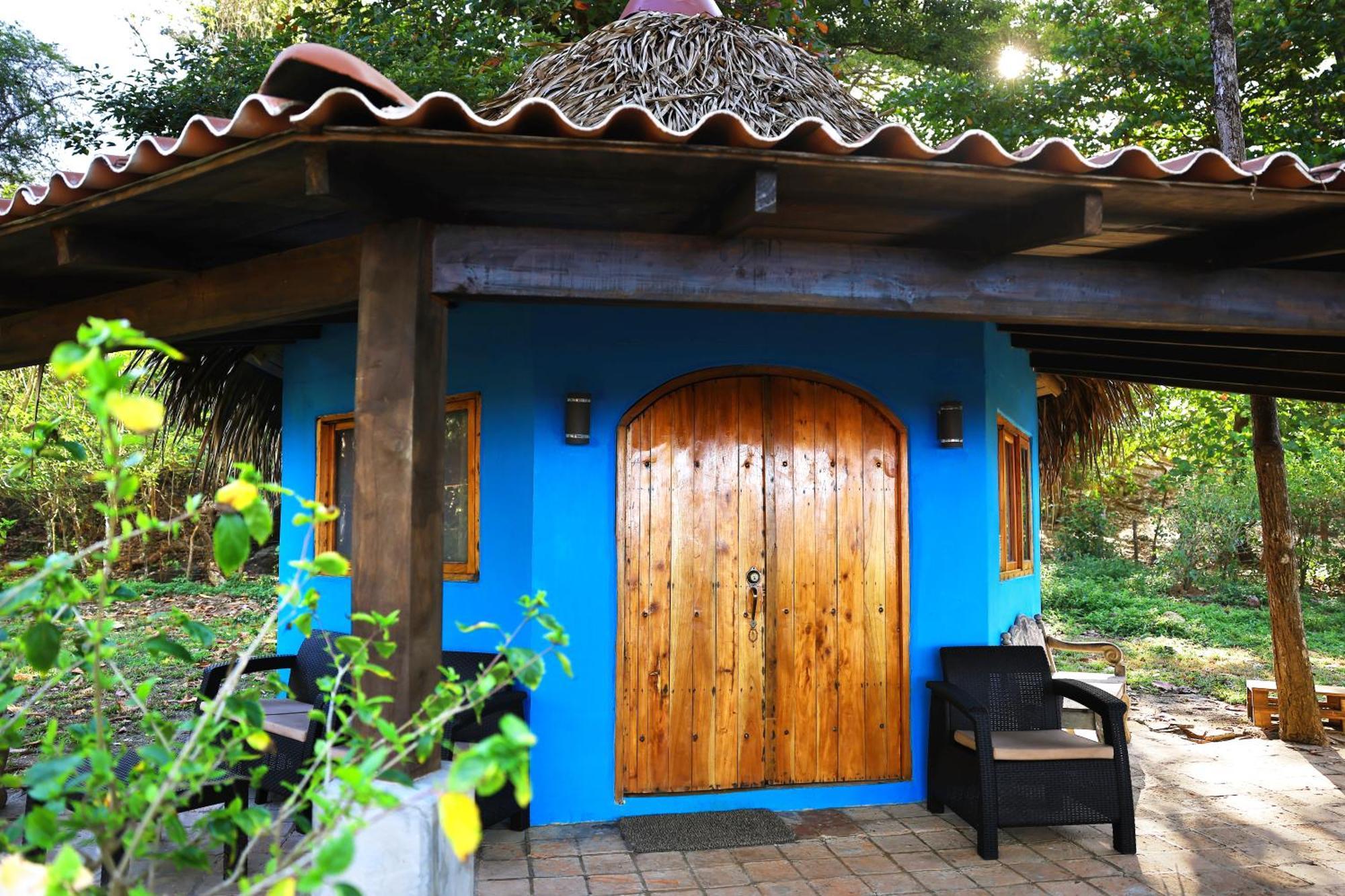 Hotel Oasis & Surf Camp Santa Catalina Kültér fotó